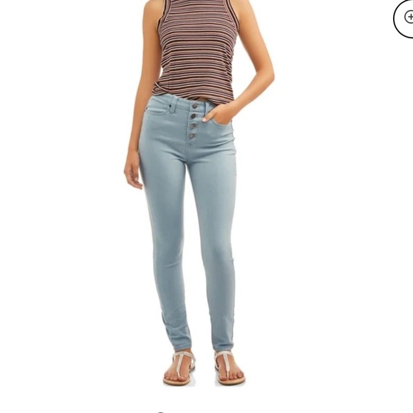 No Boundaries High Rise Skinny Jean - Picture 8 of 8